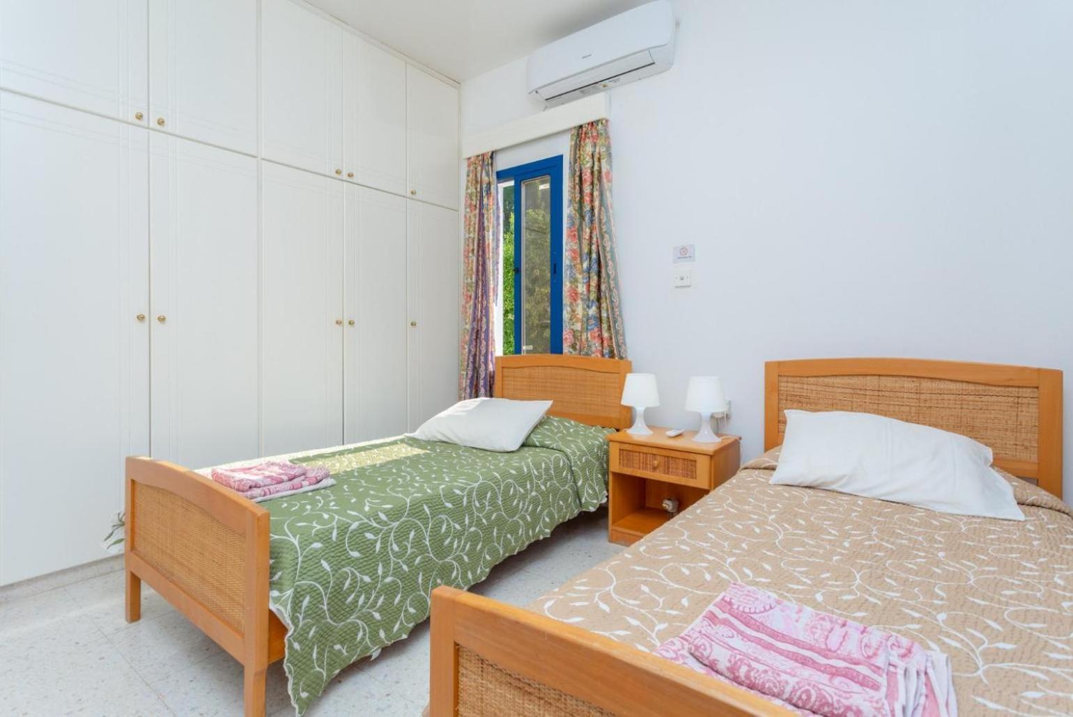 Villa Charoula Thio Polis 外观 照片
